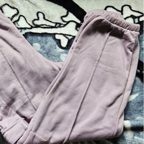 Women's Purple Cargo Sweatpants - Size L - Picture 2 of 7